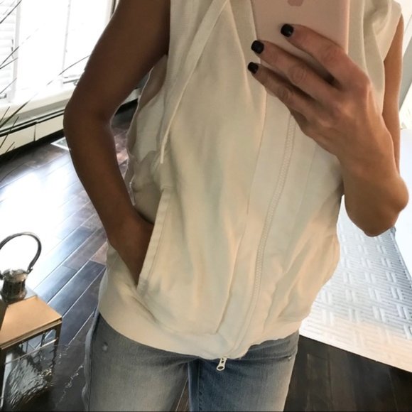 Adidas Stella McCartney white hooded vest - Picture 2 of 8